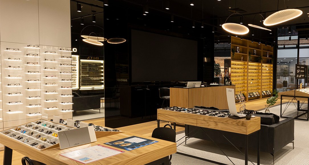 Clear vision - omnichannel retailing for optical brands