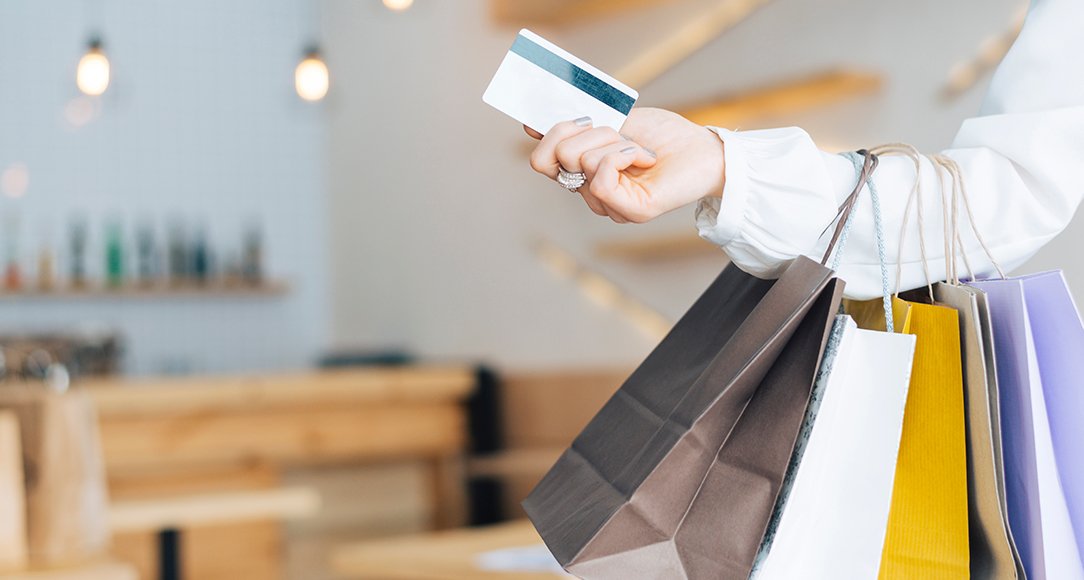 Leveraging your loyalty program to nurture a retail community